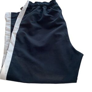Reebok Capri pants drawstring waist phone pocket stripe down side Size Large